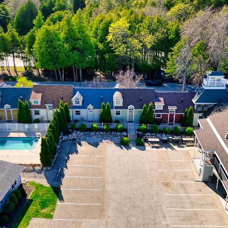 Spruce & Shore Motel Фиш Крийк Екстериор снимка