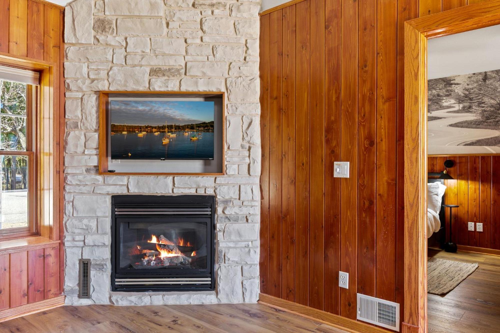 Spruce & Shore Motel Фиш Крийк Екстериор снимка