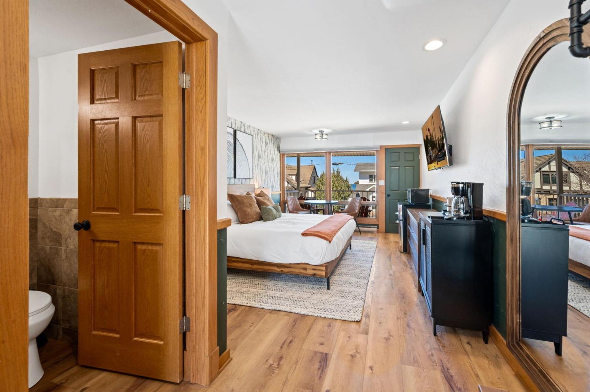 Spruce & Shore Motel Фиш Крийк Екстериор снимка